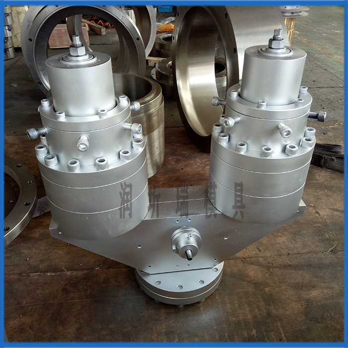 PVC63-110一出二管材模具